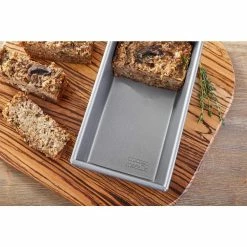 Commercial II 1 lb. Loaf Pan by Chicago Metallic -Cheap Bakeware Store chicago metallic bread pans loaf pans 59042 31 1000