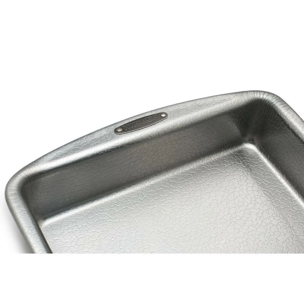 9 in. Square Cake Pan by Doughmakers 3 9 in. Square Cake Pan by Doughmakers - Image 3