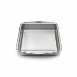 9 in. Square Cake Pan by Doughmakers 11 9 in. Square Cake Pan by Doughmakers -Cheap Bakeware Store doughmakers baking sheets 10241 fa 1000