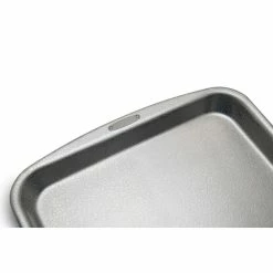 13 in. x 18.5 in. Sheet Cake Pan by Doughmakers 8 13 in. x 18.5 in. Sheet Cake Pan by Doughmakers -Cheap Bakeware Store doughmakers baking sheets 10331 1f 1000