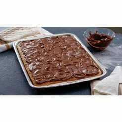 13 in. x 18.5 in. Sheet Cake Pan by Doughmakers 9 13 in. x 18.5 in. Sheet Cake Pan by Doughmakers -Cheap Bakeware Store doughmakers baking sheets 10331 44 1000
