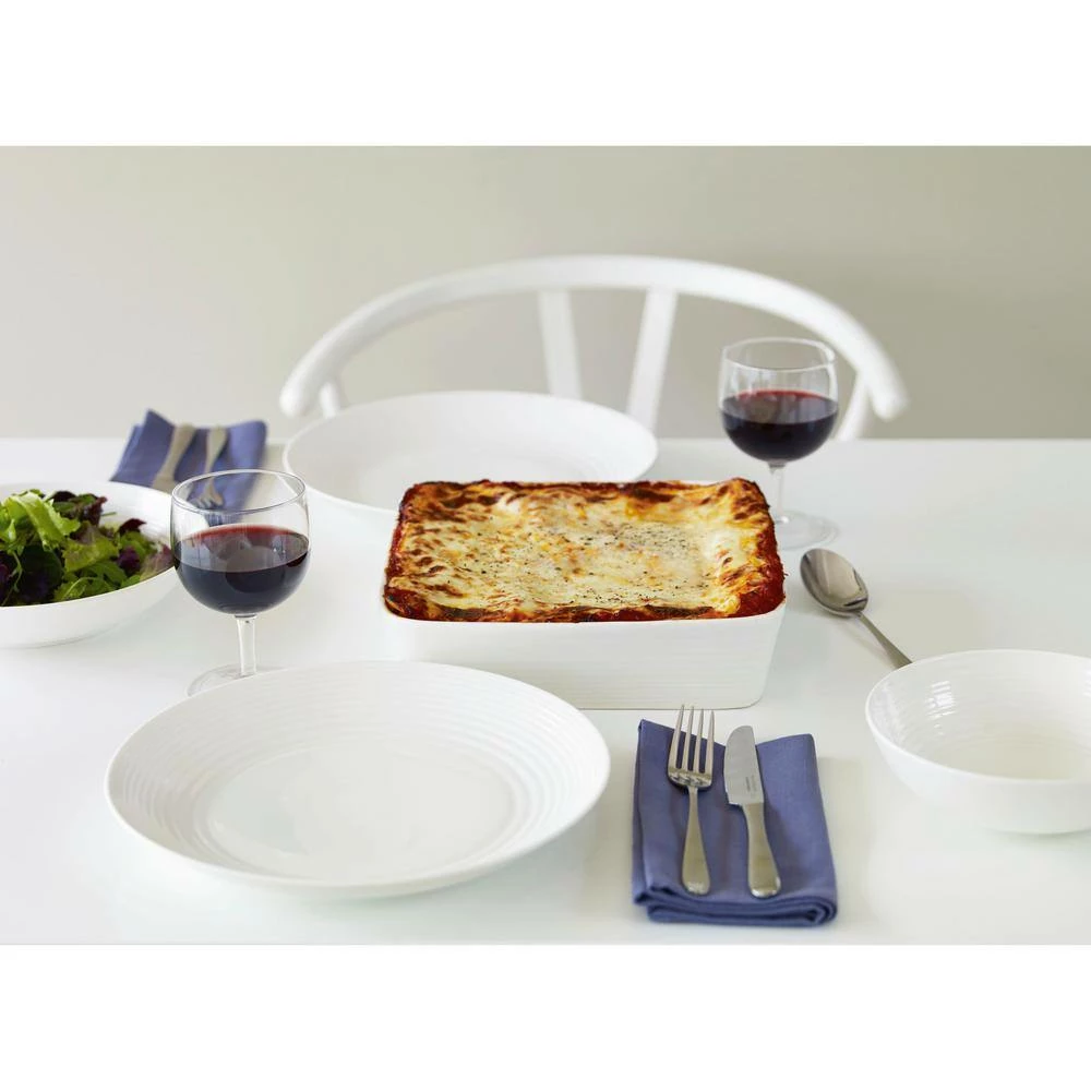 Gordon Ramsay Maze 7-Piece White Stoneware Bakeware Set by Royal Doulton Exclusively for Gordon Ramsay 3 Gordon Ramsay Maze 7-Piece White Stoneware Bakeware Set by Royal Doulton Exclusively for Gordon Ramsay - Image 3