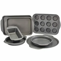 7-Piece Carbon Steel Bakeware Set by Frigidaire