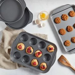 7-Piece Carbon Steel Bakeware Set by Frigidaire -Cheap Bakeware Store gray frigidaire bakeware sets fr j7454 ec 77 1000