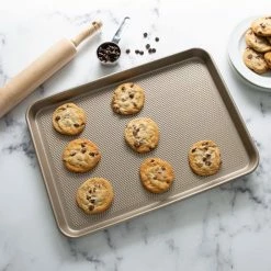 Nonstick Baking Sheet with Diamond Base by Kitchen Details 7 Nonstick Baking Sheet with Diamond Base by Kitchen Details -Cheap Bakeware Store kitchen details baking sheets 28246 4f 1000