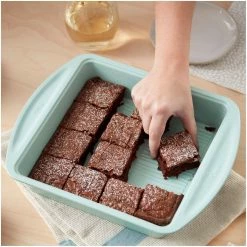 Texturra Performance Non-Stick Square Pan by WILTON:Wilton -Cheap Bakeware Store light blue wilton wilton standard cake pans 2105 0 0038 31 1000