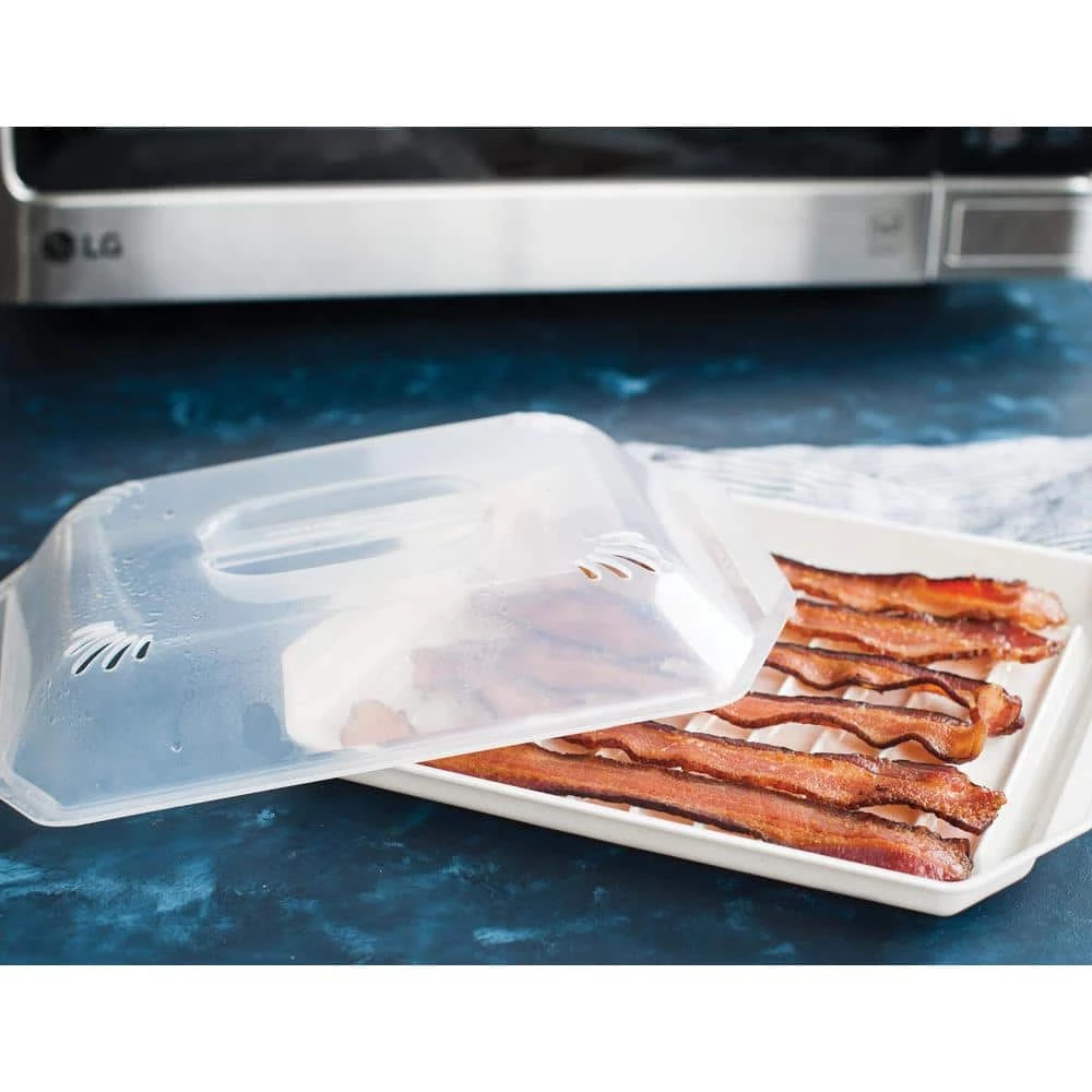 Compact Bacon Rack with Lid by Nordic Ware 3 Compact Bacon Rack with Lid by Nordic Ware - Image 3