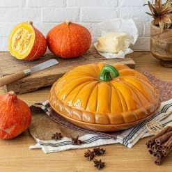 50 oz. Round Stoneware Pie Keeper with Pumpkin Lid by Over and Back 7 50 oz. Round Stoneware Pie Keeper with Pumpkin Lid by Over and Back -Cheap Bakeware Store orange over and back pie plates 936649 4f 1000