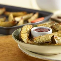 11 in. x 17 in. Oven Lovin' Crispy Sheet by Rachael Ray -Cheap Bakeware Store rachael ray baking sheets 54071 31 1000