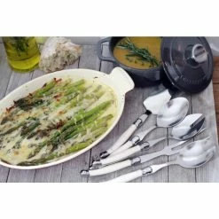 11 in. Chasseur Red French Enameled Cast Iron Oval Casserole by French Home -Cheap Bakeware Store red french home bakeware sets ci 3602r c185 4f 1000