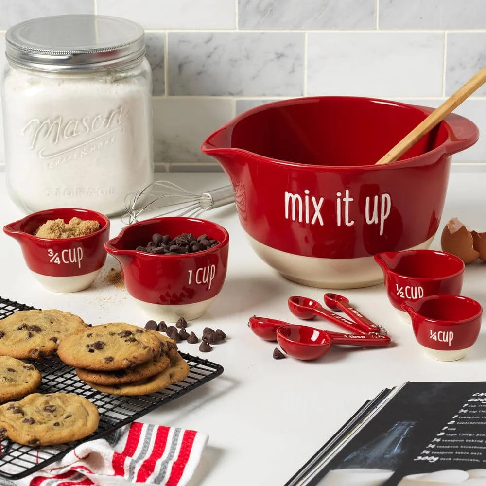 "Made with Love" 9-Piece Mixing Bowl Set by Tabletops Gallery 6 "Made with Love" 9-Piece Mixing Bowl Set by Tabletops Gallery - Image 6