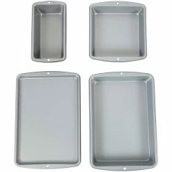 Recipe Right 4-Piece Bakeware Set by Wilton