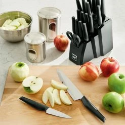 3-Piece Stainless Steel Mixing Bowl Set with Lids by Cuisinart -Cheap Bakeware Store stainless steel cuisinart mixing bowls ctg 00 smb c3 1000