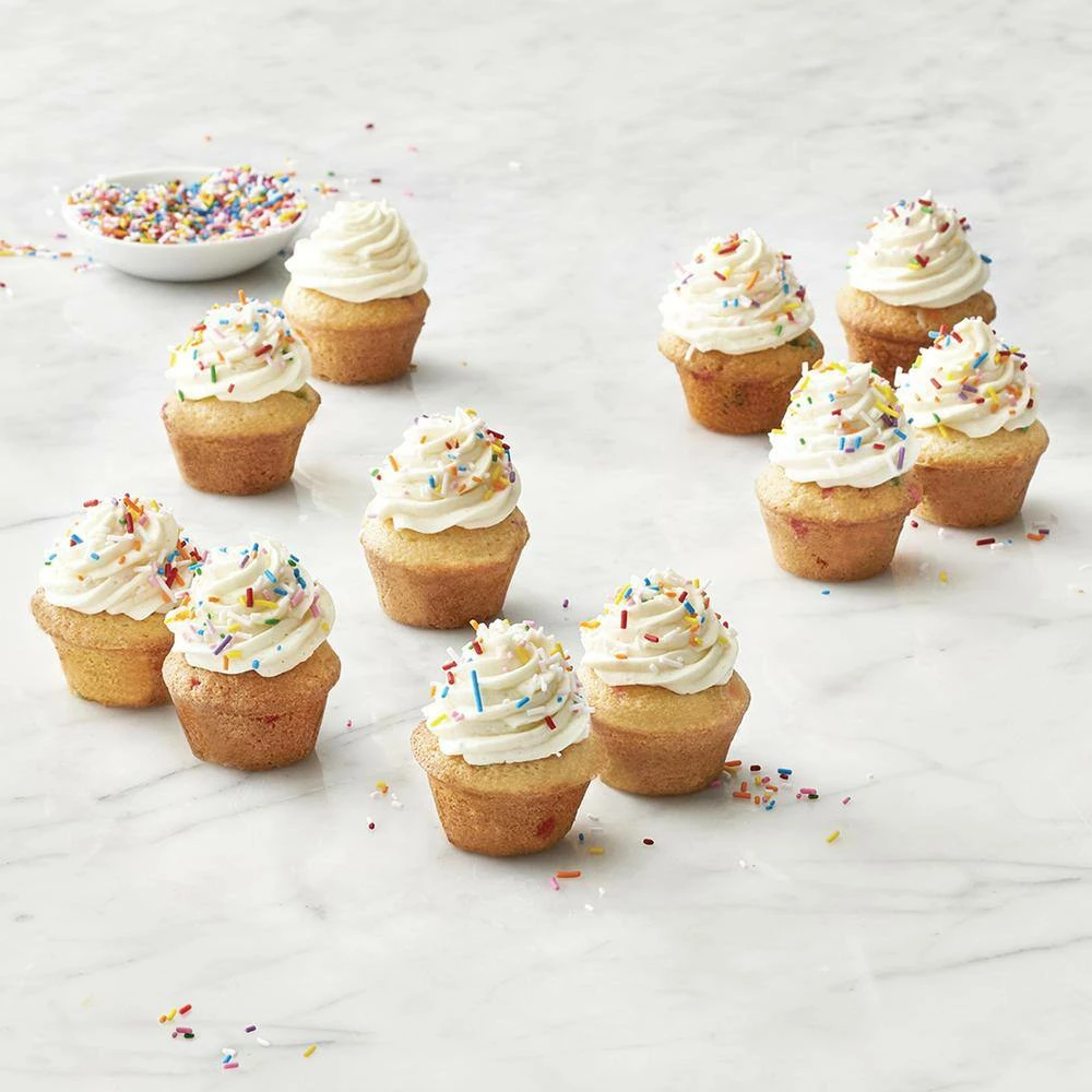 24-Count Mini Muffin Structure Silicone Confetti Fuchsia Baking Pan by Trudeau 2 24-Count Mini Muffin Structure Silicone Confetti Fuchsia Baking Pan by Trudeau - Image 2