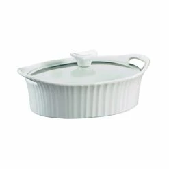 French White 1.5-Qt Oval Ceramic Casserole Dish with Glass Cover by Corningware
