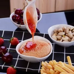 4.3 in. White Ceramic Ramekins Serving Bowls for Creme Brulee (Set of 6) by MALACASA 13 4.3 in. White Ceramic Ramekins Serving Bowls for Creme Brulee (Set of 6) by MALACASA -Cheap Bakeware Store white malacasa ramekins ramekin dish 016 44 1000